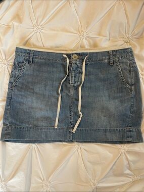 Y2K gap 1969 denim mini skirt 💙